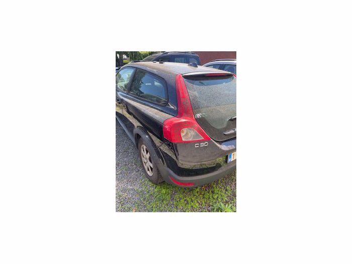 Auto 140257-12.jpg